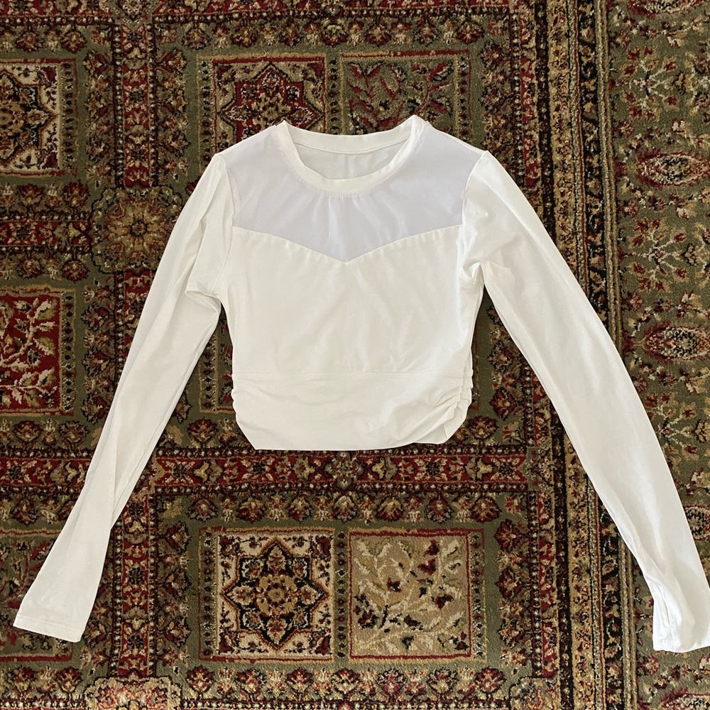 NEW! Pure white crop top long sleeve yoga, mesh front
